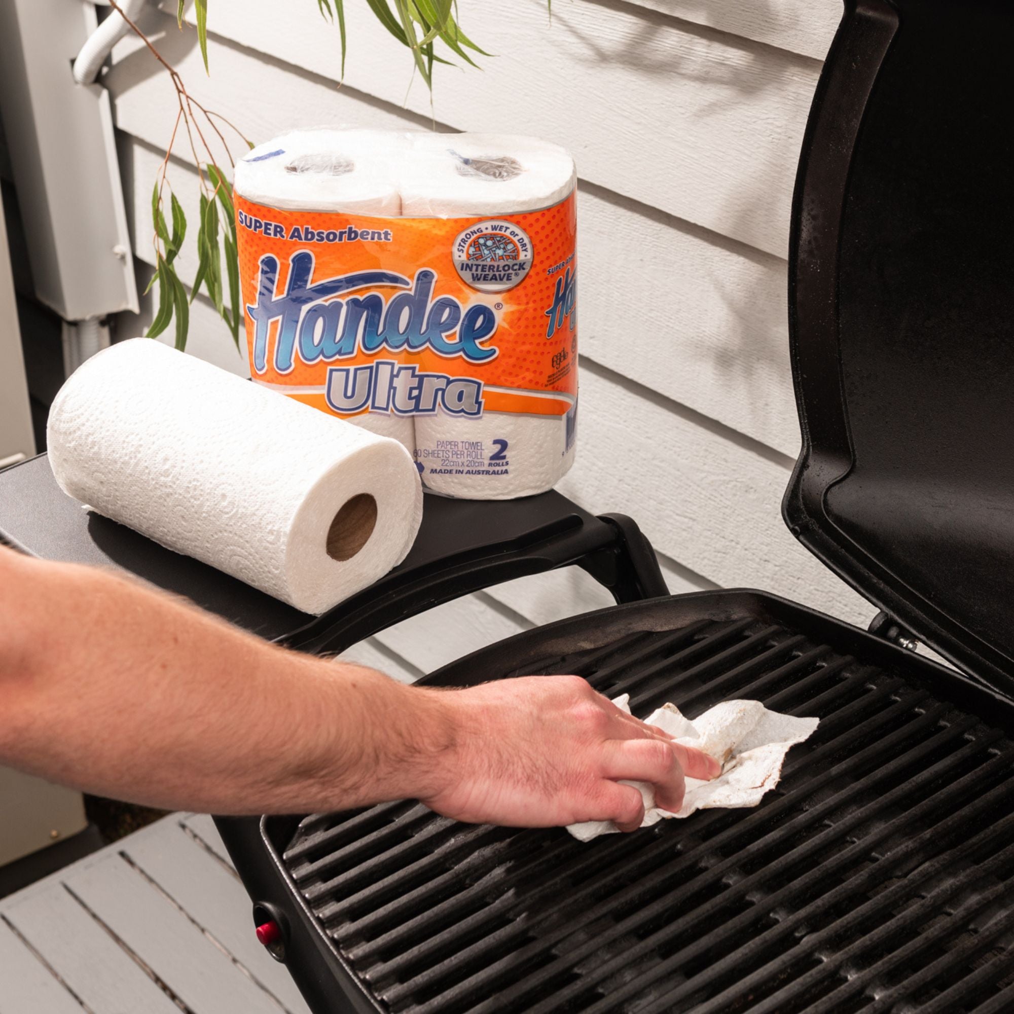 Handee Ultra Paper Towel